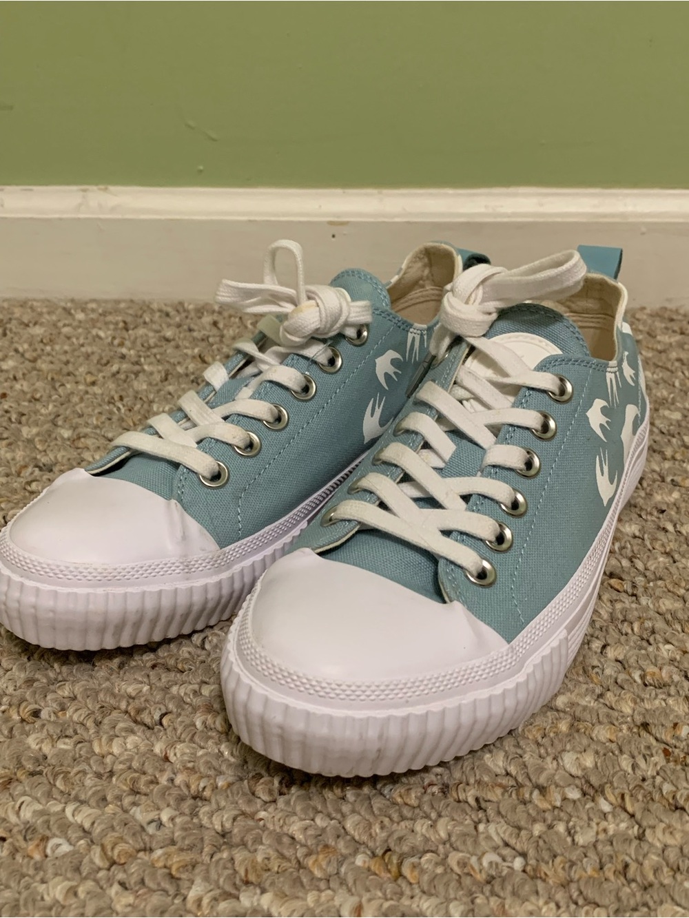 MCQ By Alexander McQueen Swallow Sneaker Blue White Unisex 38